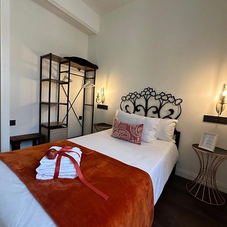 Claren'S Boutique Rooms Cangas De Narcea Extérieur photo